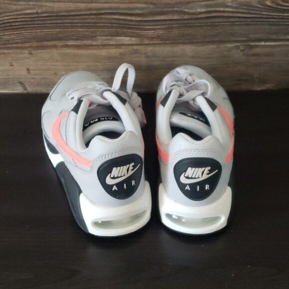 New Nike Air Max IVO‎ Gray Sneakers Casual Streetwear Everyday - Picture 5 of 10